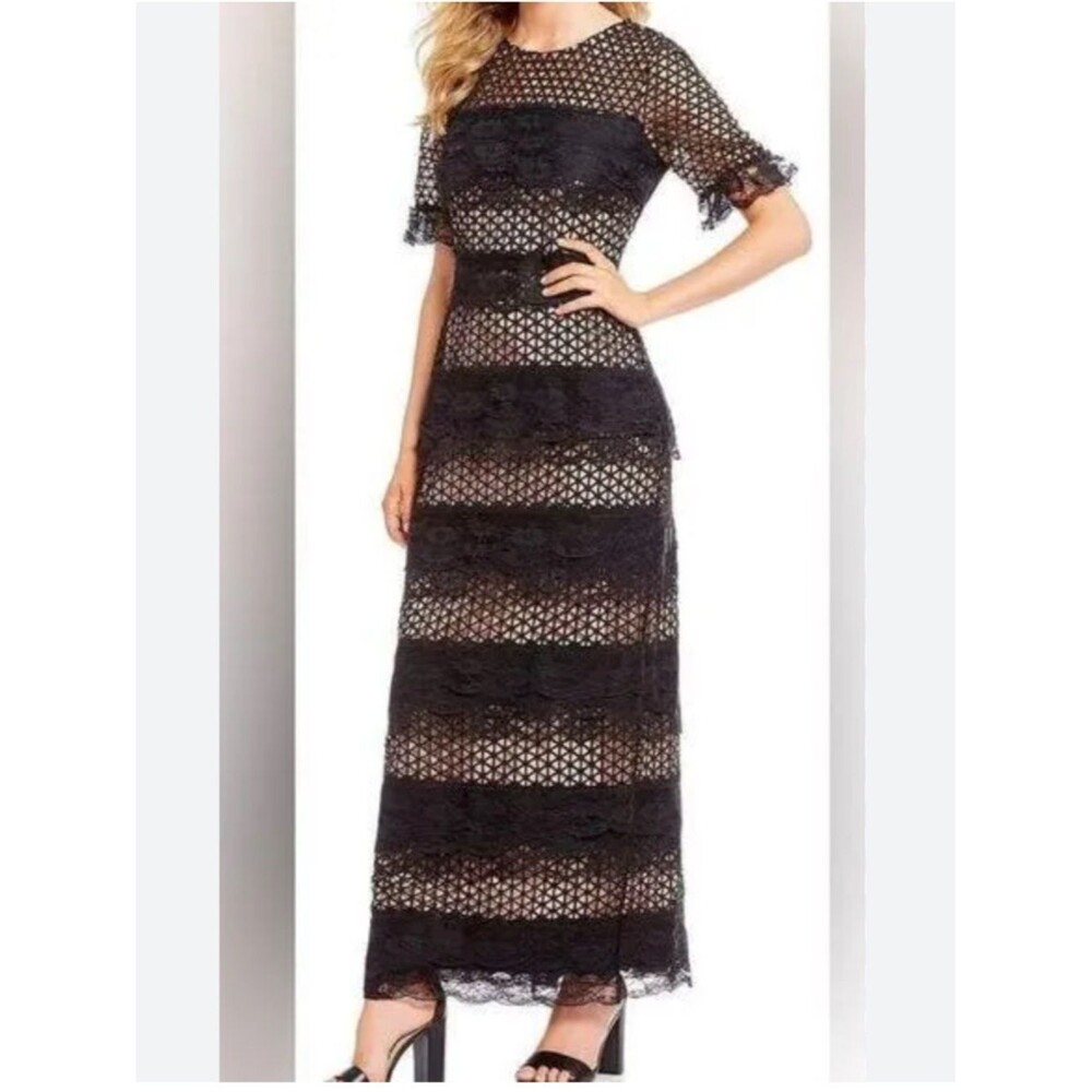 NEW Belle Badgley Mischka Illusion Neckline Lace Overlay Maxi Dress Gown Sz. 10